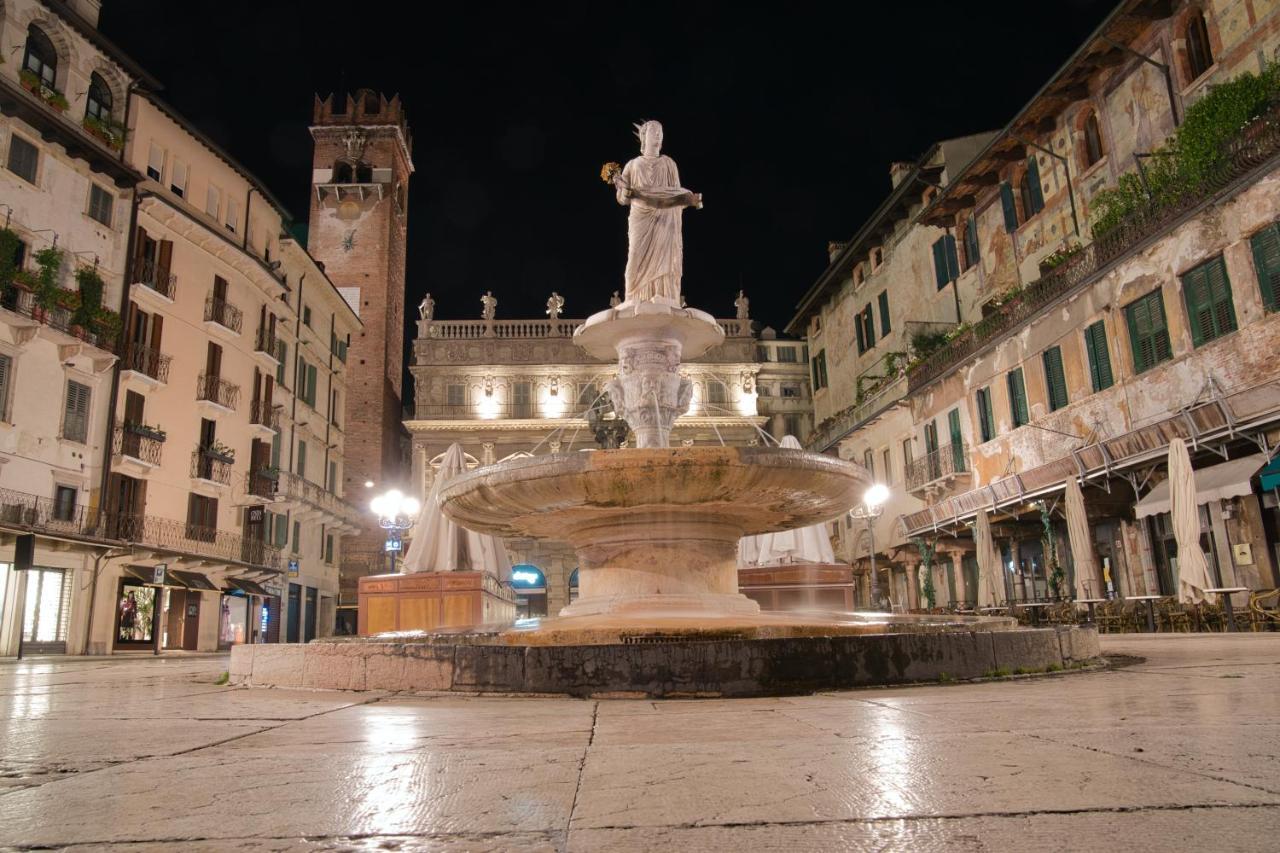 Residenza Dei Signori - Italian Homing Lägenhet Verona Exteriör bild