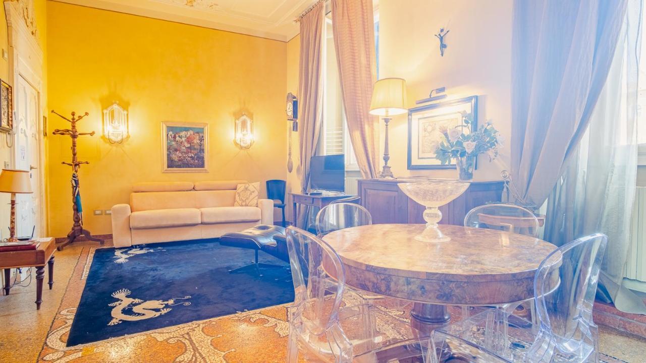 Residenza Dei Signori - Italian Homing Lägenhet Verona Exteriör bild