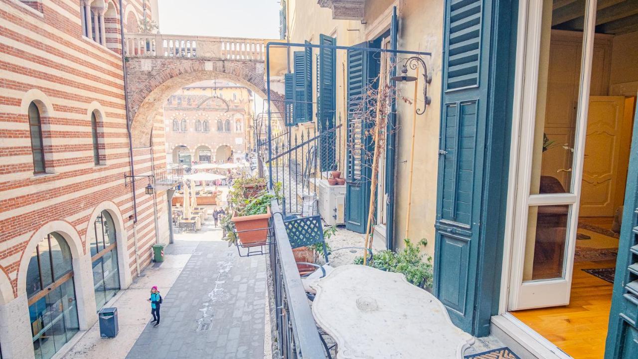 Residenza Dei Signori - Italian Homing Lägenhet Verona Exteriör bild