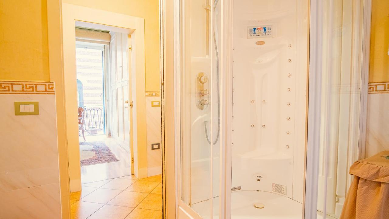 Residenza Dei Signori - Italian Homing Lägenhet Verona Exteriör bild