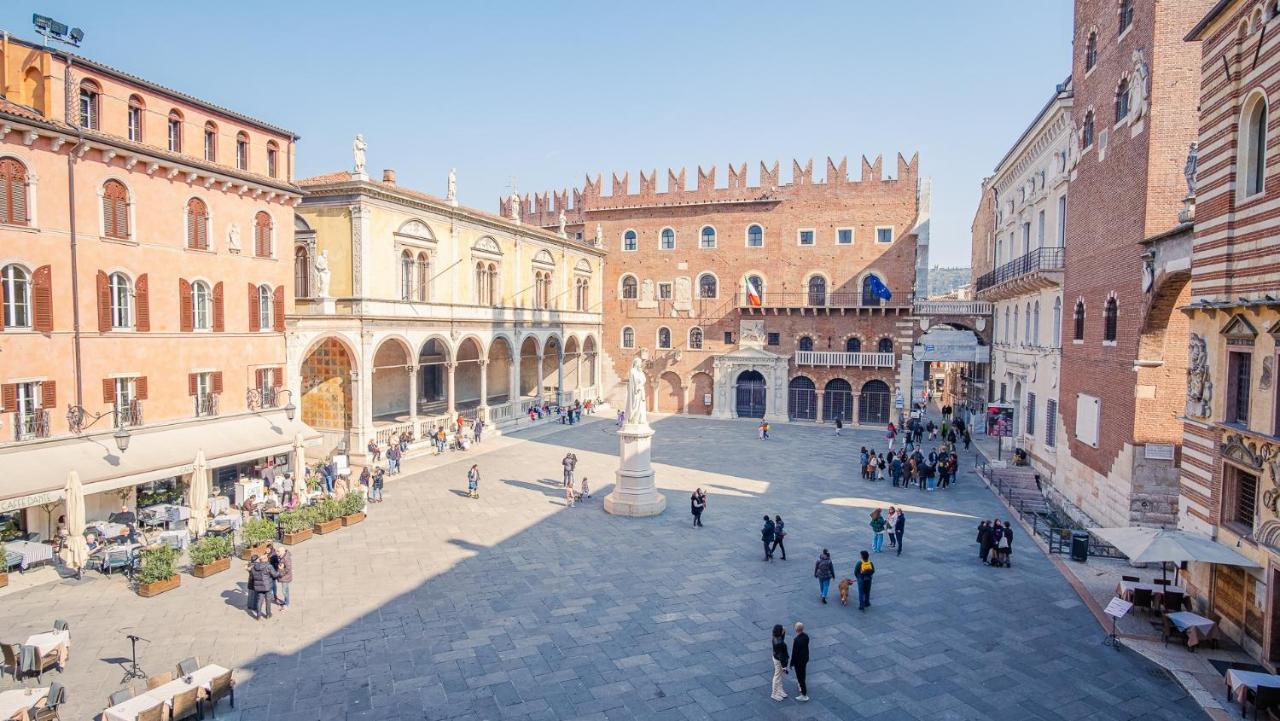 Residenza Dei Signori - Italian Homing Lägenhet Verona Exteriör bild