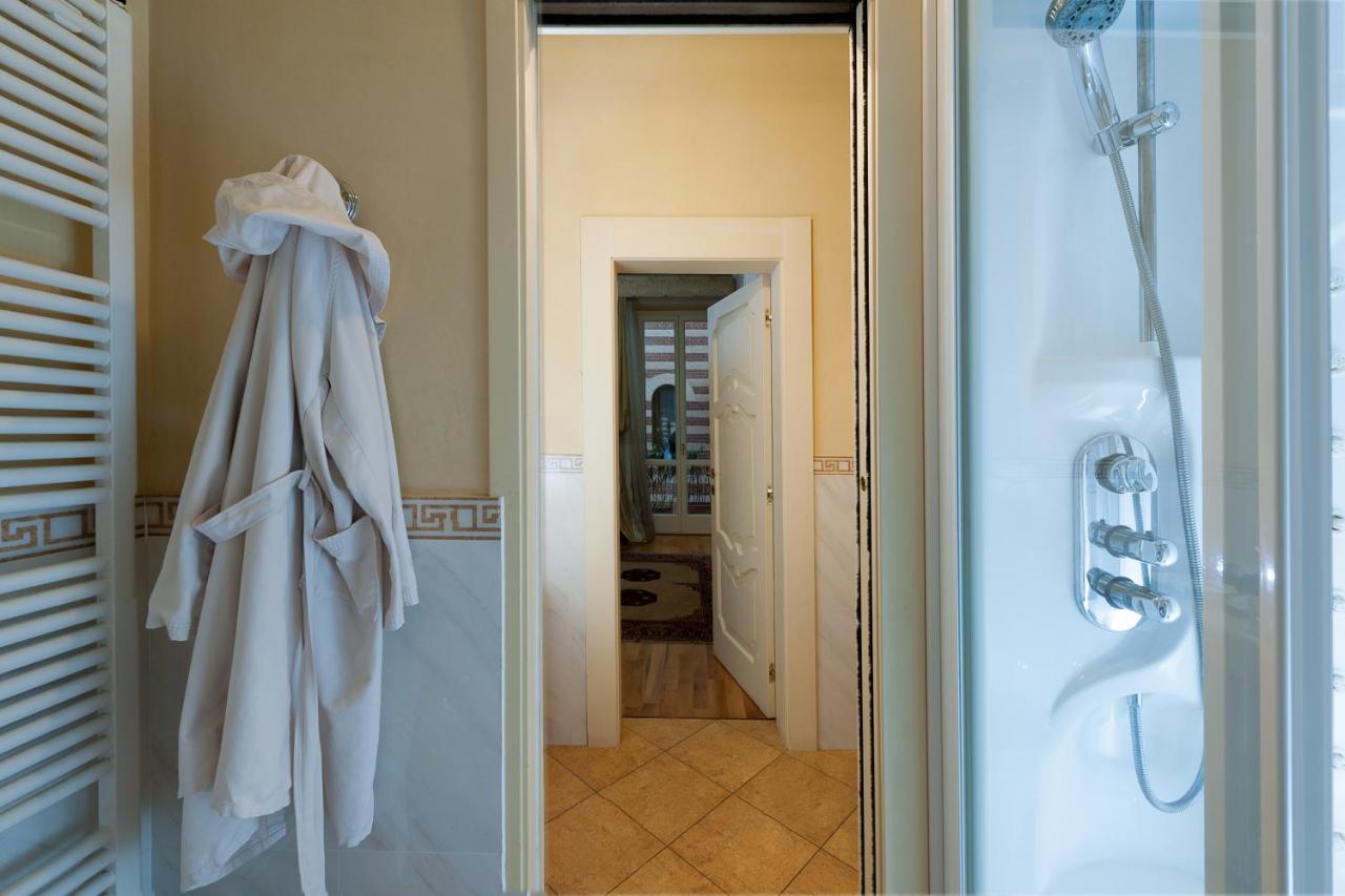 Residenza Dei Signori - Italian Homing Lägenhet Verona Exteriör bild